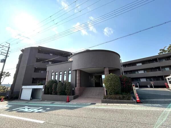 【藤和甲陽園東山ホームズ】外観