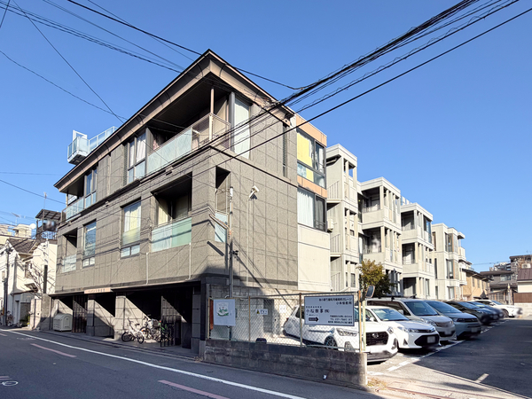 【ヴェルビュ二条城東】外観