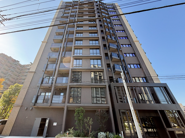 【ヴェレーナグラン北赤羽マナープレイス】外観