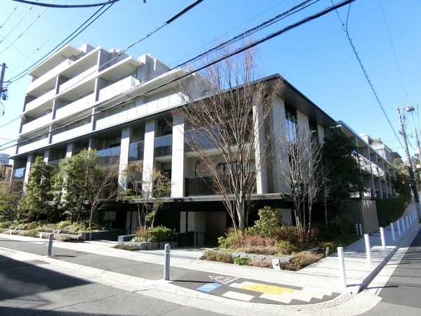 【ディアナコート池田山公園】外観