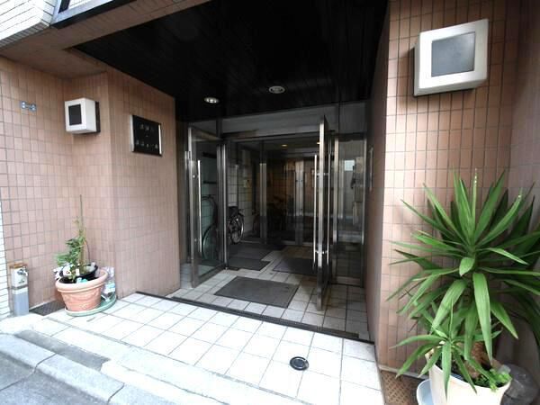 【メゾンナチュール】エントランス