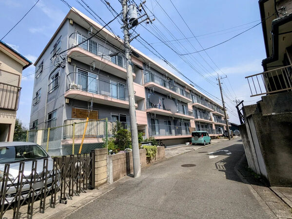 【スカイヴィレッジ戸塚】外観