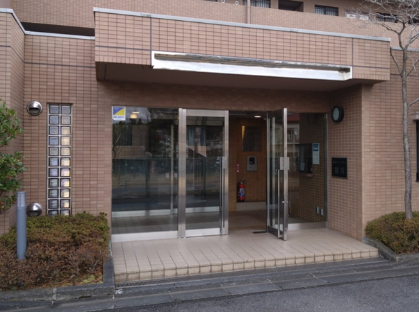 【藤和ライブタウン鶴川】エントランス