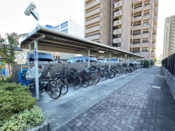 【グラン・コート豊田本町】駐輪場