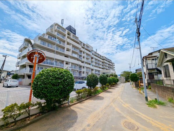 【ライオンズマンション津田沼】外観