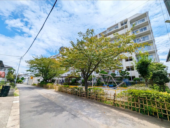 【ライオンズマンション津田沼】外観 【ライオンズマンション津田沼】外観