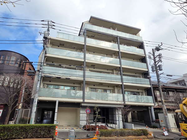 【クレアホームズ喜多見】外観