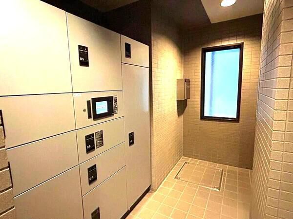 （宅配ボックス）