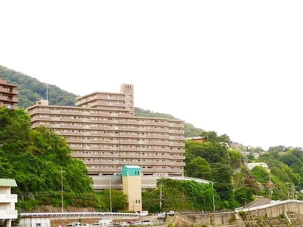 【デ・リード宝塚リバービュー】外観