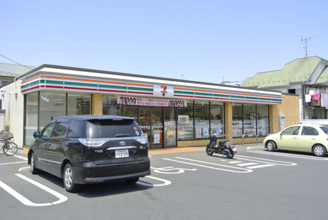 セブンイレブンさいたま奈良町北店　約740ｍ