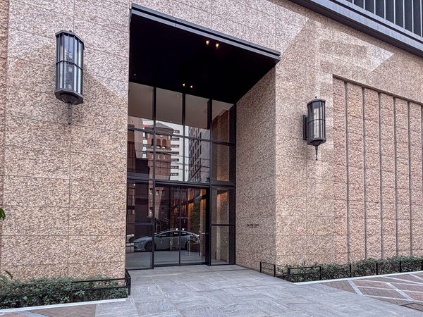 【ザ・ファインタワー大阪肥後橋】エントランス