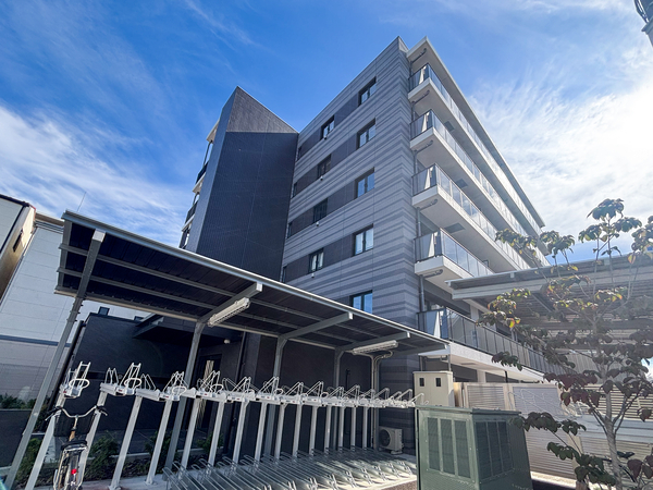 【プロスタイルウェルスお花茶屋デフィット】外観