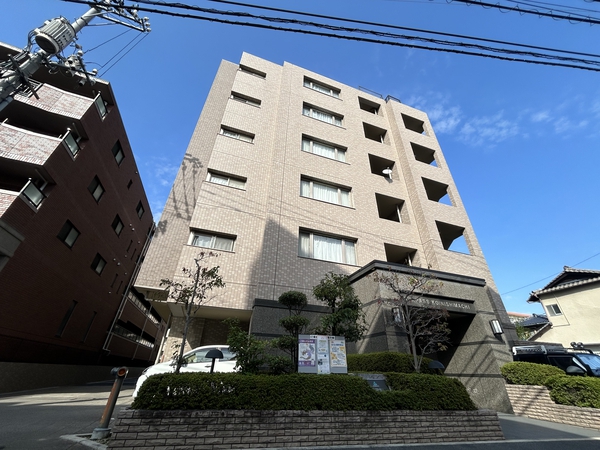サーパス己斐西町