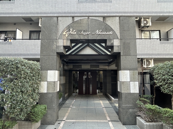 ガラ・ステージ日本橋