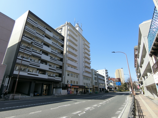 【メゾンシャングリラ】外観