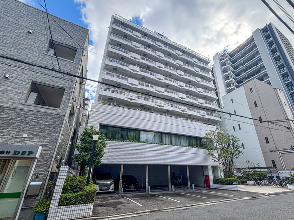 【秀和ホワイトレジデンス】外観