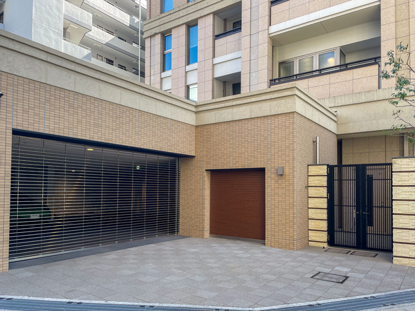 【プレミスト梅田サウス】エントランス 【プレミスト梅田サウス】エントランス