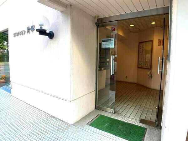 【グランドメゾン片平】エントランス1(アプローチ) 【グランドメゾン片平】エントランス1(アプローチ)