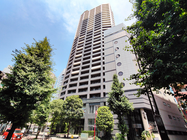 【ファーストリアルタワー新宿】外観