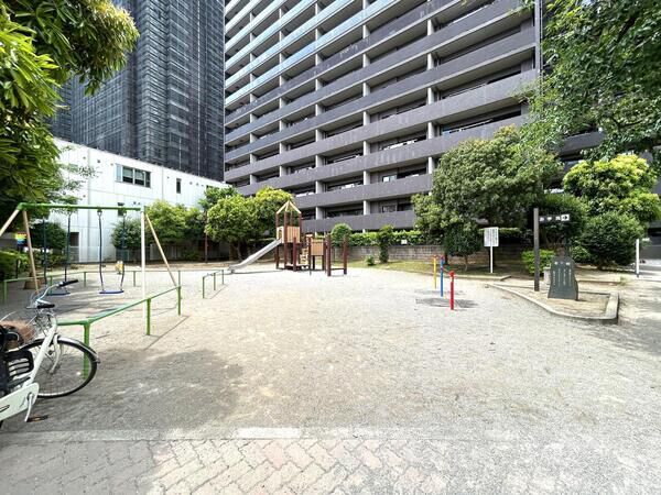 山丸公園　約130ｍ