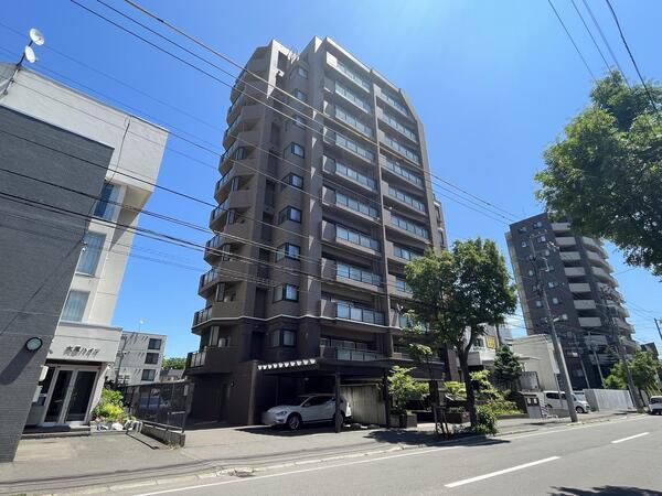 ファミール円山裏参道グランデージ
