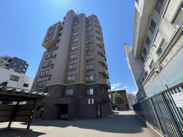 ファミール円山裏参道グランデージ