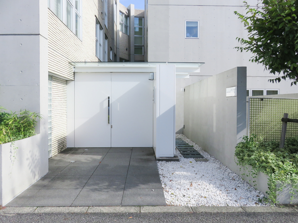 【成城テラス】エントランス