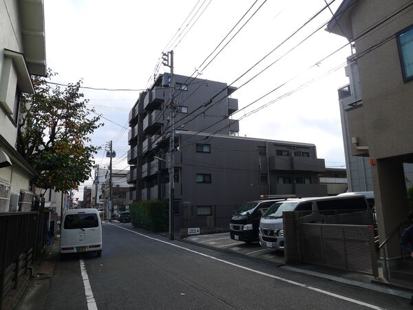 ルーブル千鳥町弐番館