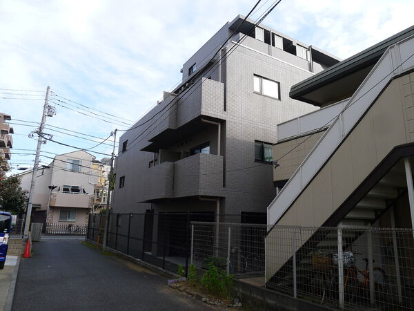 ルーブル千鳥町弐番館