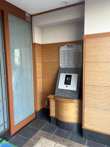 【モアグレース安城東公園】エントランス