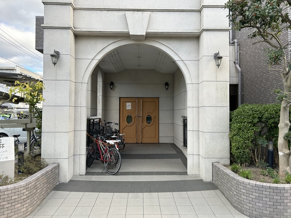 【フローレンス川内せせらぎ公園】エントランス