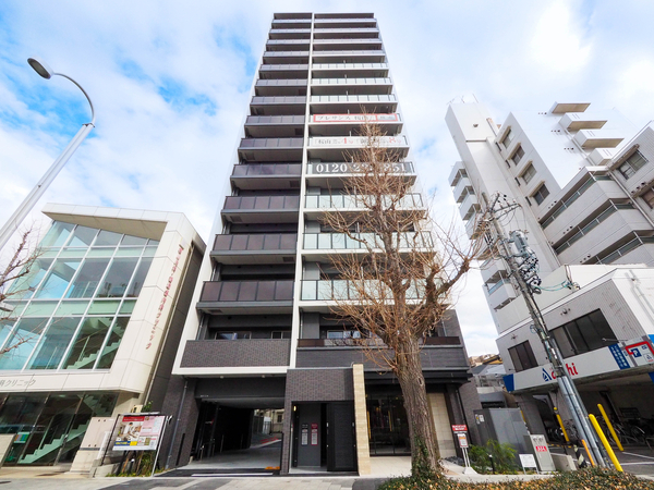 【プレサンスレイズ桜山EAST】外観