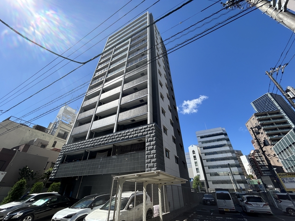 【プレサンスロジェ広島駅南】外観