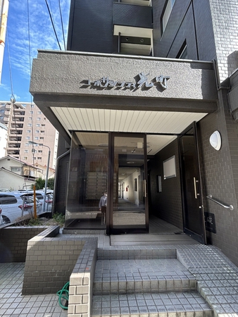 【コーポサンシティ光町】エントランス