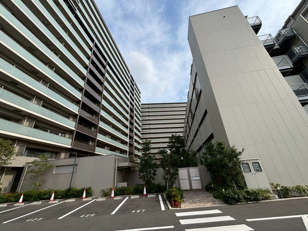 【ソライエグラン流山おおたかの森マークスクエア】外観