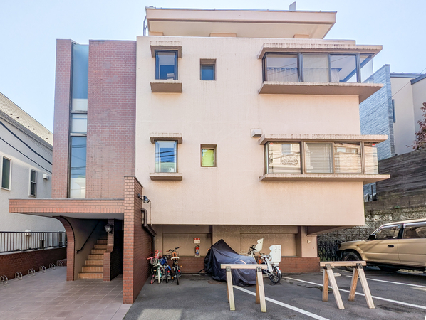 【ベルエミネンス参宮橋】外観