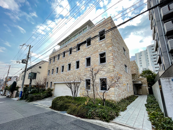 【ラ・コートドール新神戸】外観