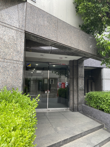 【コスモプレイス氷川台】エントランス