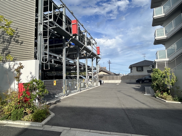 【プラセシオン瑞穂神前】駐車場