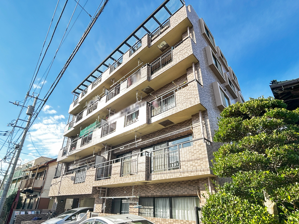 【ロイヤルステージ向ヶ丘遊園】外観