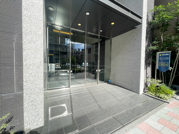 【シティハウス湯島ステーションコート】エントランス 【シティハウス湯島ステーションコート】エントランス