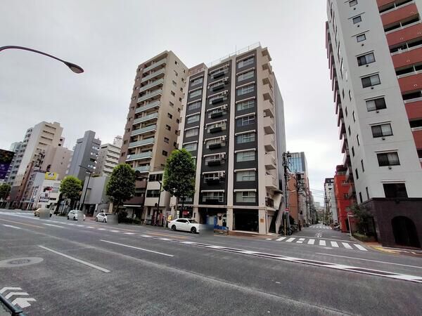 【ニュー浜町ダイヤマンション】外観写真