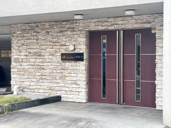 【RisingPlace西新井】エントランス