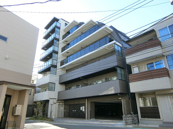 【パレステージ町屋参番館】外観