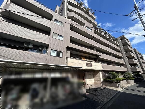 【ランドコア戸坂出江】外観