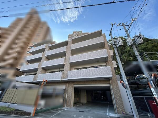 【ルミナス比治山公園繚花庵】外観