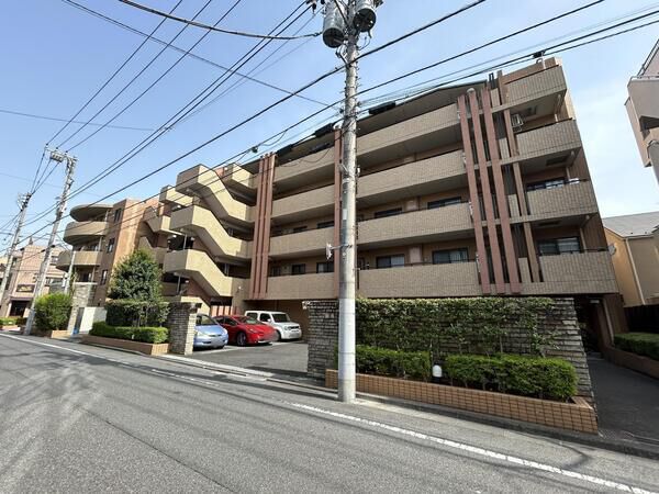 【クレストフォルム氷川台】外観