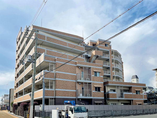 【リベール東灘青木】外観