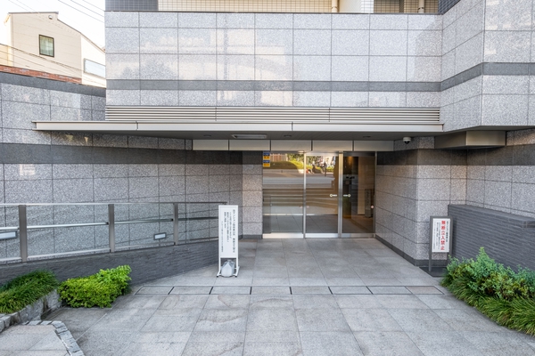 【クレヴィア南千住テラス】エントランス 【クレヴィア南千住テラス】エントランス