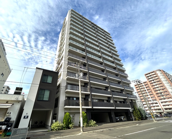 【クレアホームズ札幌大通東エスシート】外観